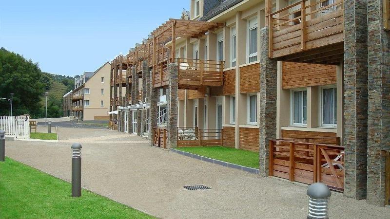 Residence Goelia Les Gorges De La Truyere Entraygues-sur-Truyère Екстериор снимка