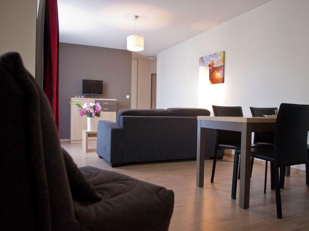 Residence Goelia Les Gorges De La Truyere Entraygues-sur-Truyère Екстериор снимка