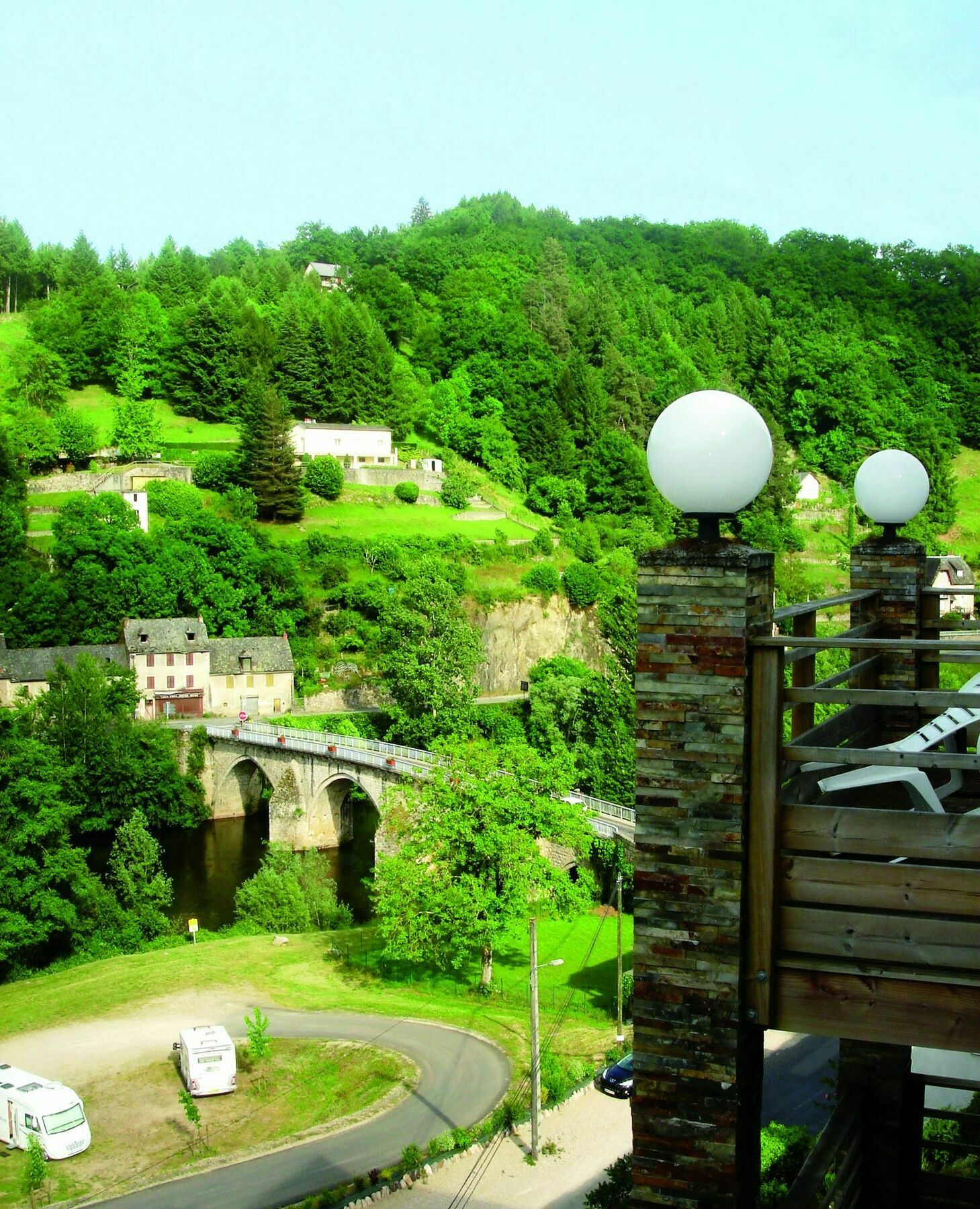 Residence Goelia Les Gorges De La Truyere Entraygues-sur-Truyère Екстериор снимка